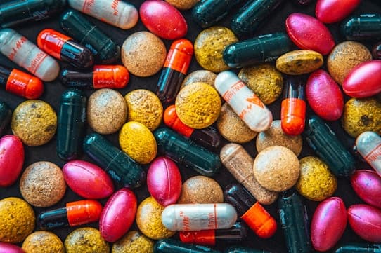 Pharmaceutical & Laboratory